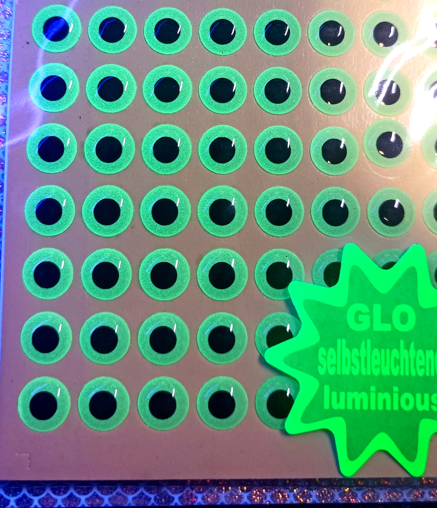 SAMOLEPÍCÍ 3D OČI FLUO 5MM-154KS