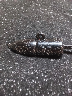 GUMOVÁ BARVA NA JIGOVÉ HLAVIČKY SPARKLE BLACK-SILVER 80G
