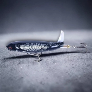 Povrchový wobler Whopper Plopper – 11cm / 17g, Col.001