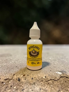 RYVALURES  WORM OIL AROMATICS CHEDAR - KONZERVANT GUMOVÝCH NÁSTRAH 